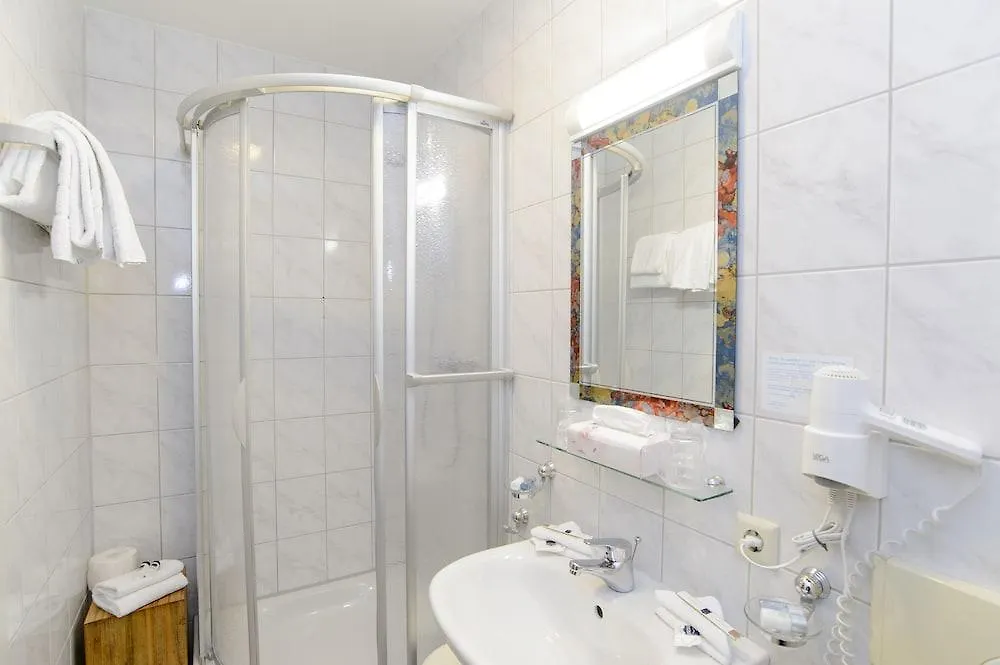 *** Hotel Landhaus Ambiente Munich Germany