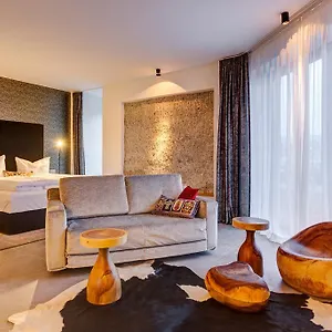 hotel-im-bunker.com-bavaria.com/